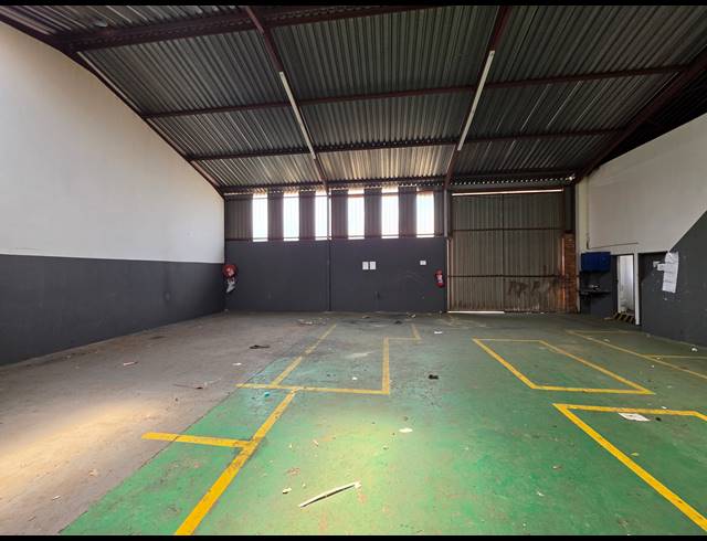 264M² FACTORY TO LET IN ANDERBOLT